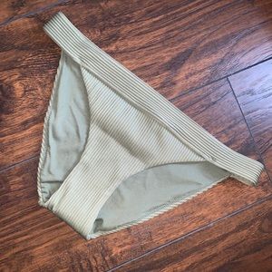 Ribbed bikini bottom